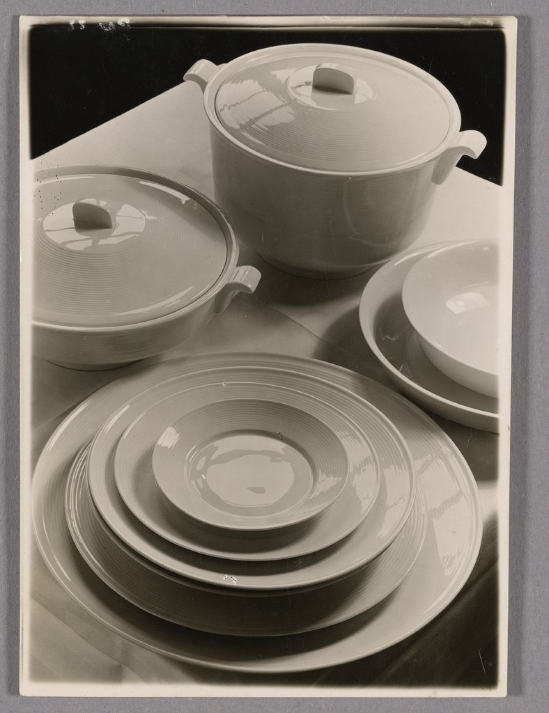 Great Dinner Ware, Hans Finsler