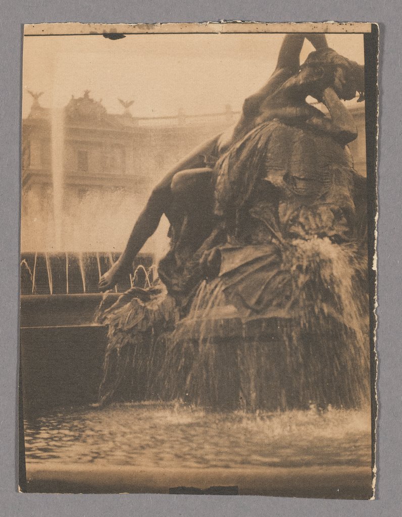 Figurative Fountain on a Square, Adolphe de Meyer