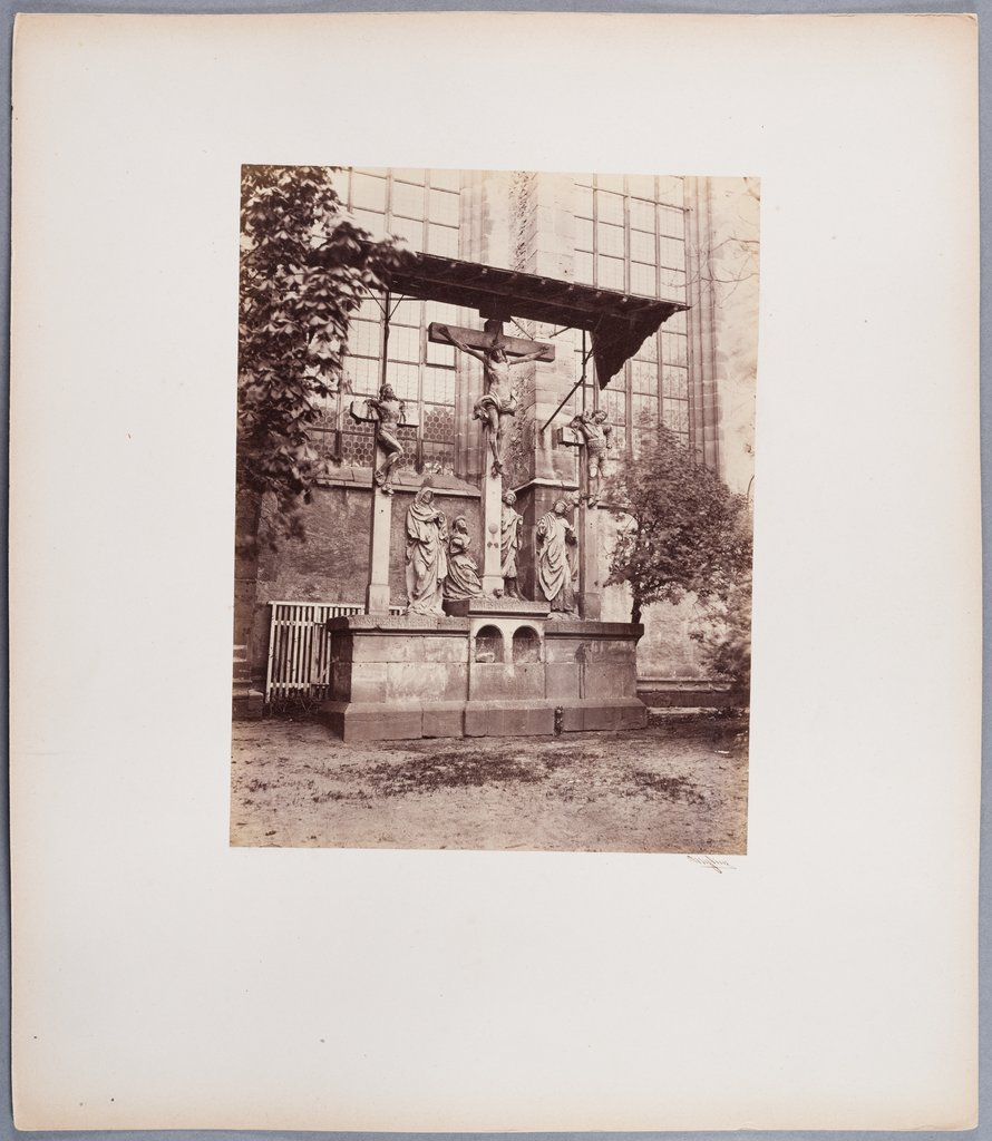 Frankfurt am Main: Heller Crucifix outside the cathedral, Carl Friedrich Mylius